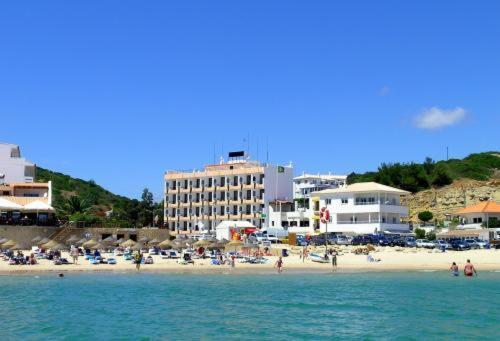 Hotel Residencial Salema Exteriér fotografie