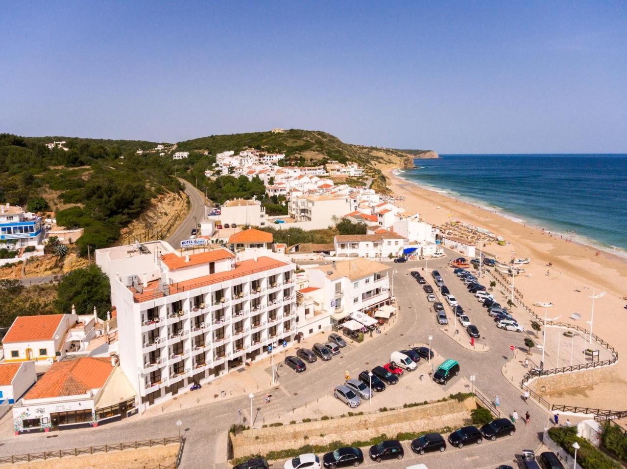 Hotel Residencial Salema Exteriér fotografie